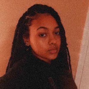 Meet your Posher, Dasia